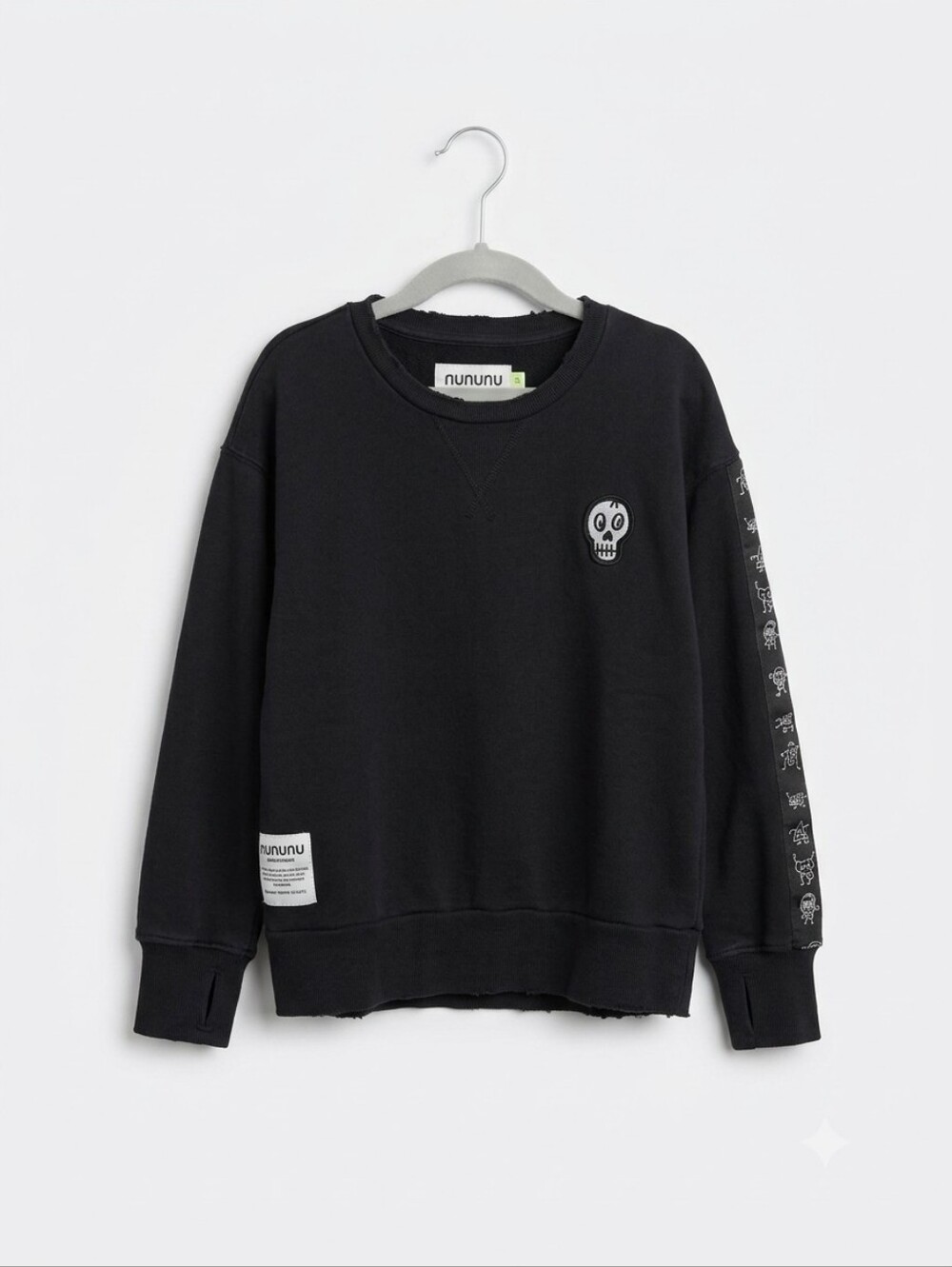 NUNUNU Kids Skull Patch Sweatshirt Black French Terry Thumbholes Size 6-7y